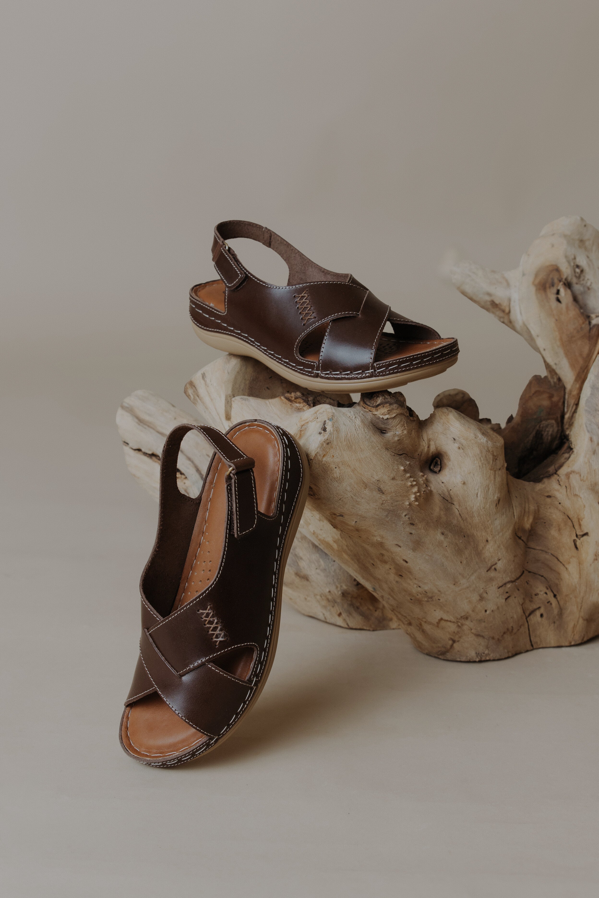 CRISSCROSS WALKING SANDALS